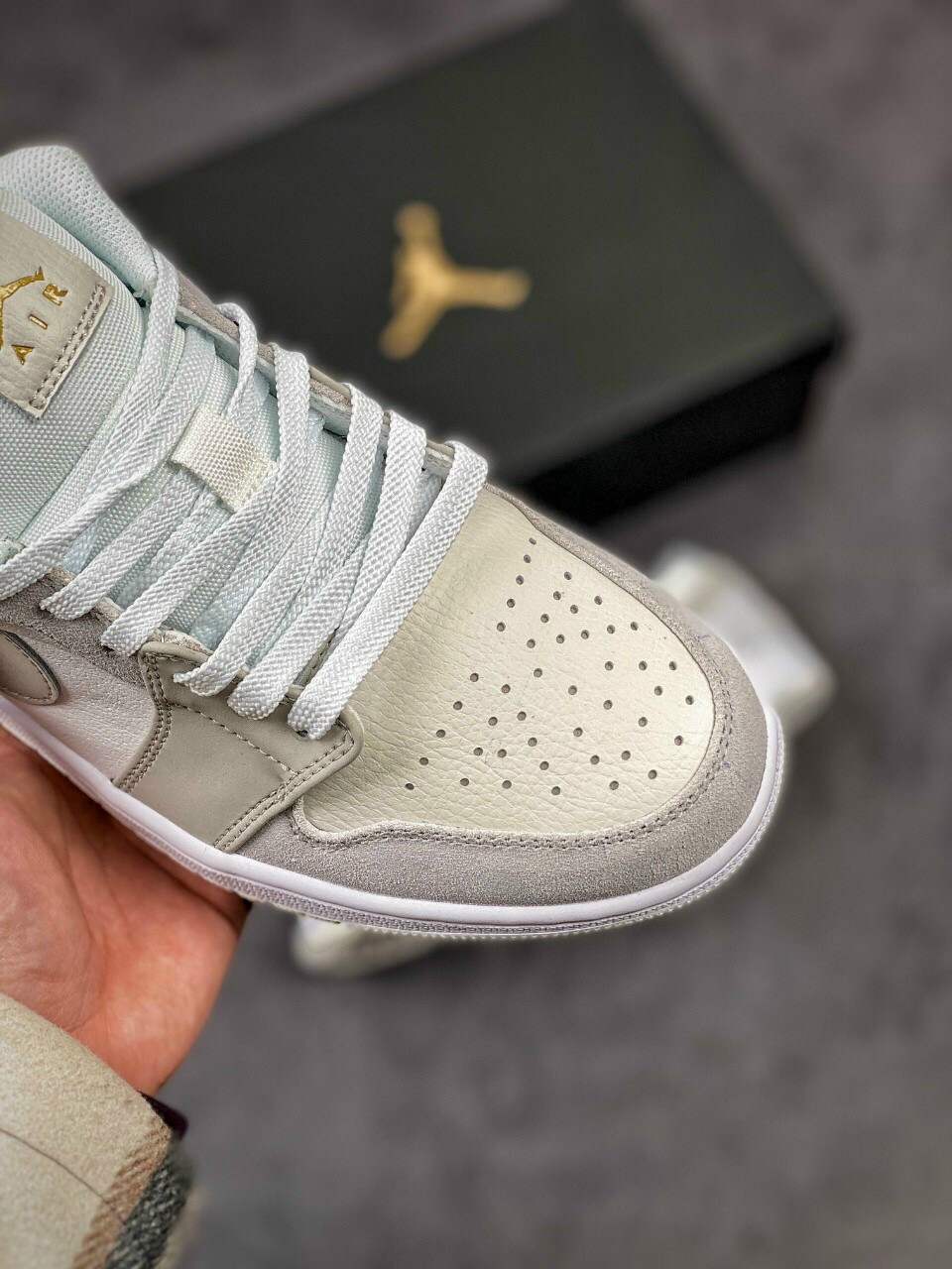 Nike Jordan Low Grey